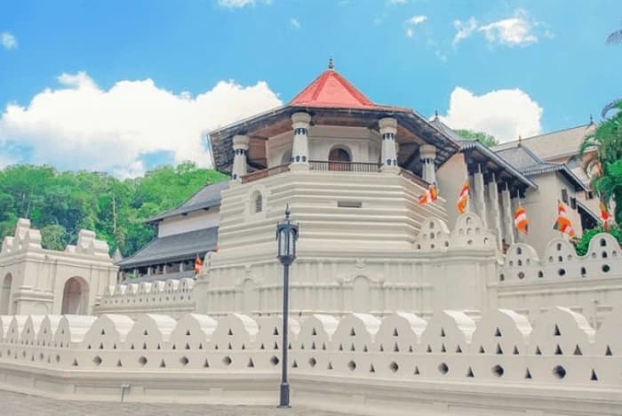 Private Transfer & Taxi to Kandy Cultural Capital Sri Lanka